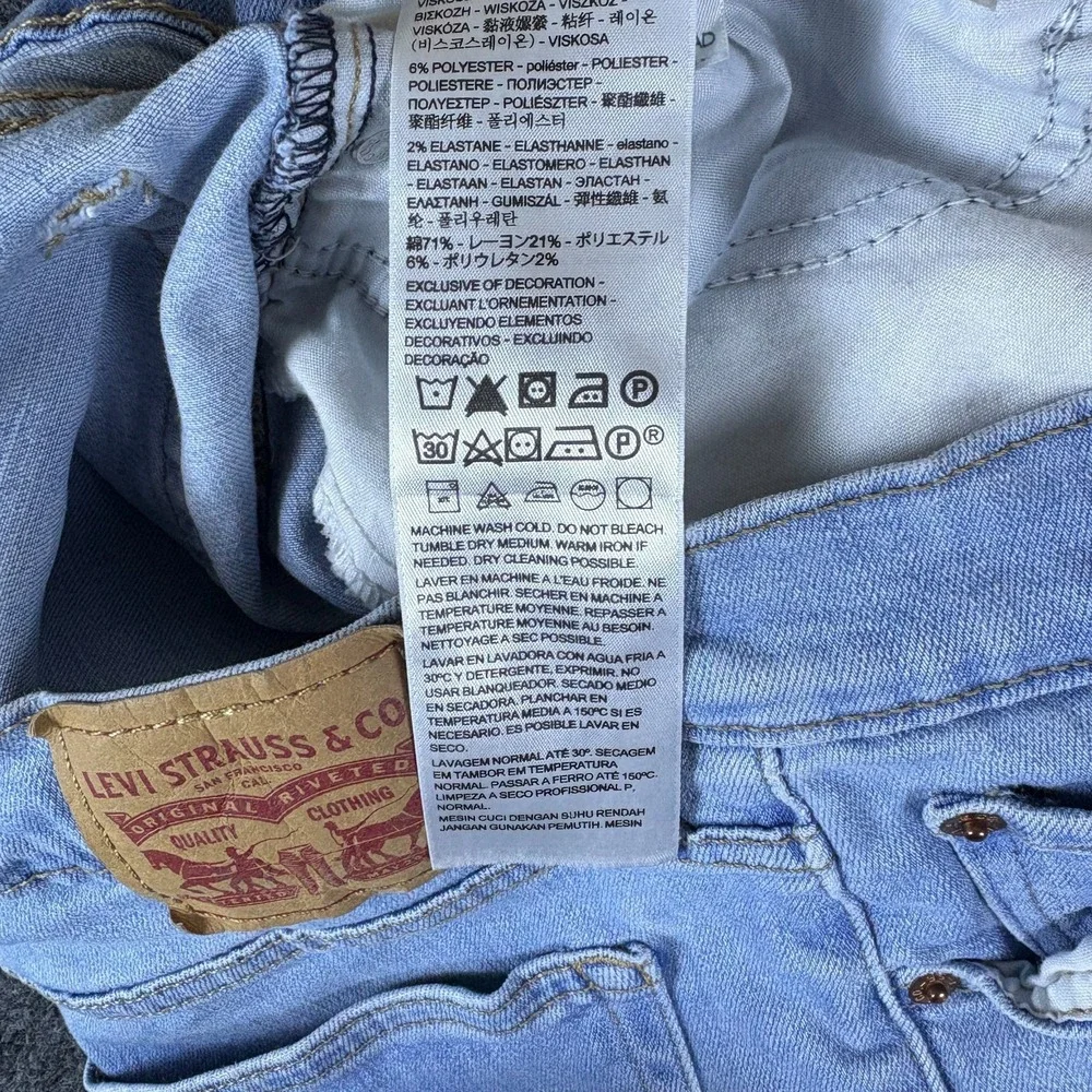Levi's Cut Off Shorts Womens 32x3 Blue Light Wash Denim Cotton Stretch High Rise